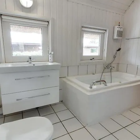 Holiday Quiana - 500m From The Sea In Western Jutland By Interhome بيت للعطل *